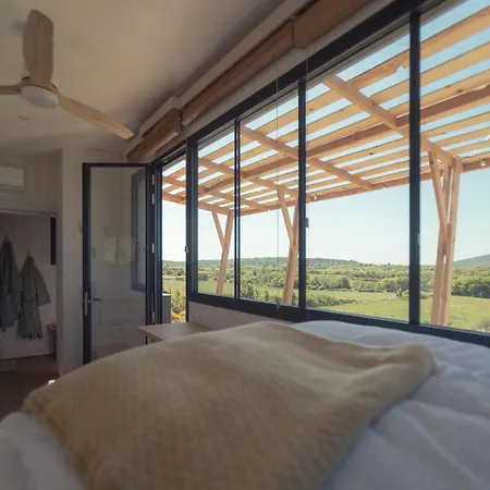 Pépiite Gorges De L'ardèche Cozy Lodge&spa Saint-Remeze